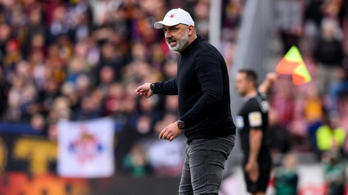 Naděje na titul mizí. Jediný lék jsou tři výhry, tvrdí Trpišovský. Cítí, že Slavia potřebuje zlepšit souboje